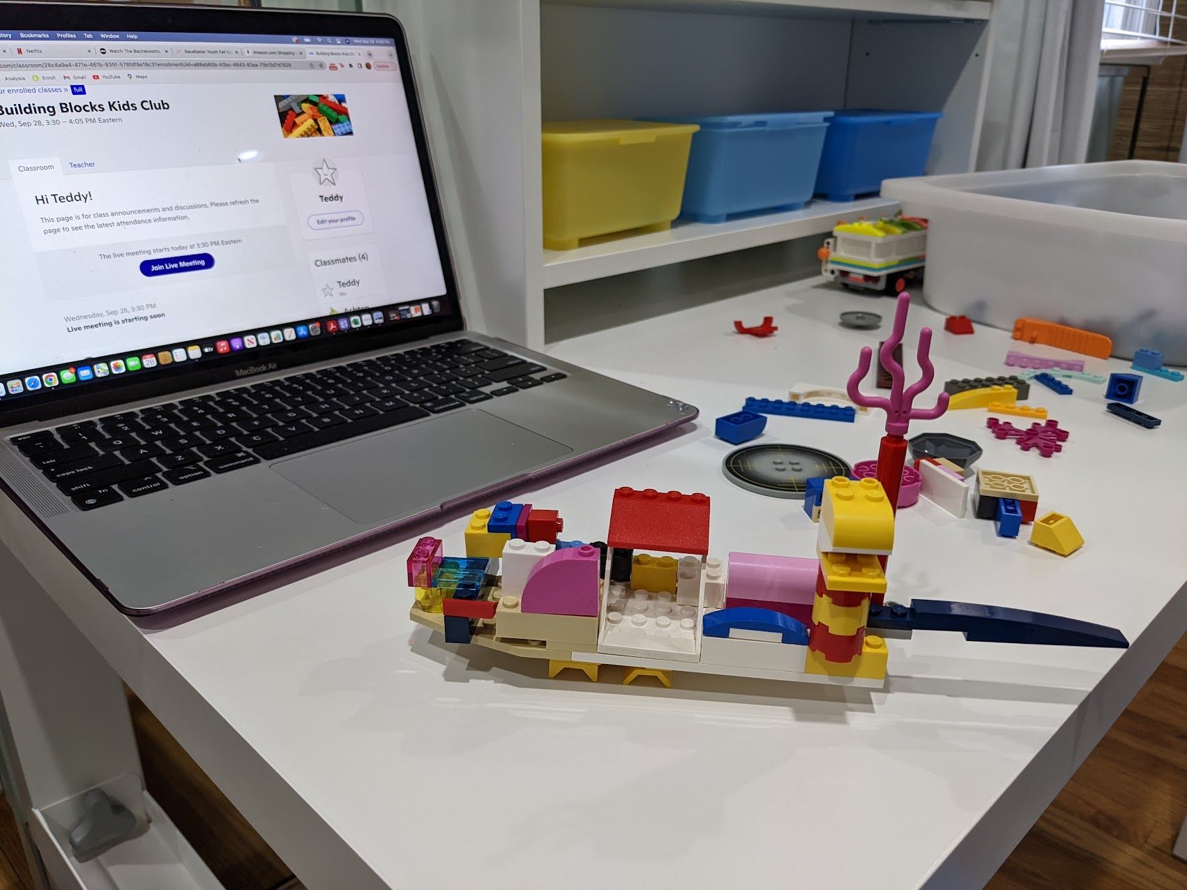 Building Blocks Kids Club Small Online Class for Ages 4-8