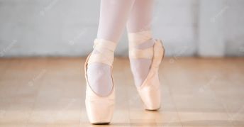PRE-POINTE: A Ballet Conditioning Class to Get You Ready for