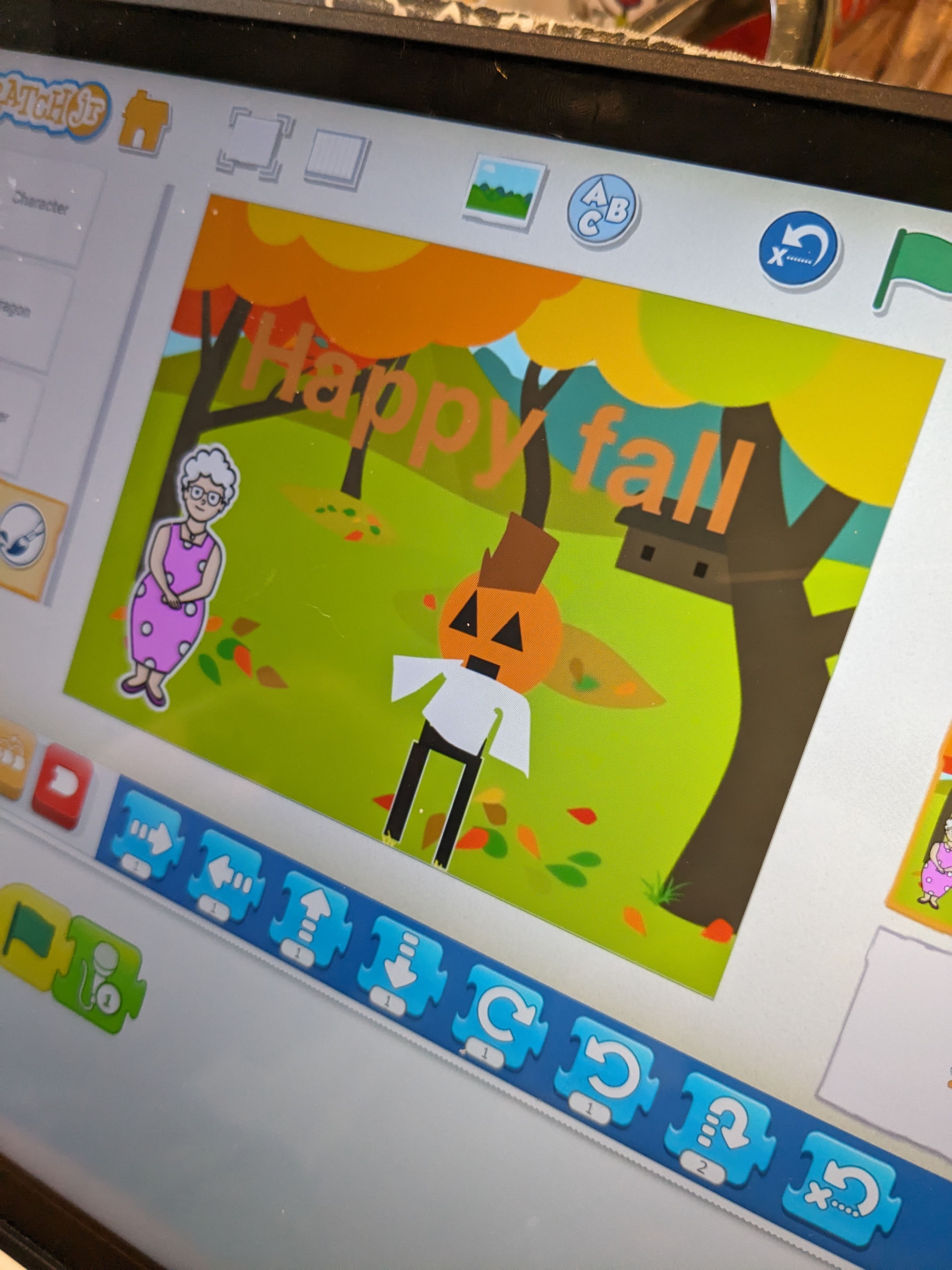 Learn Coding With Scratch Jr. for Beginners | Small Online Class for ...
