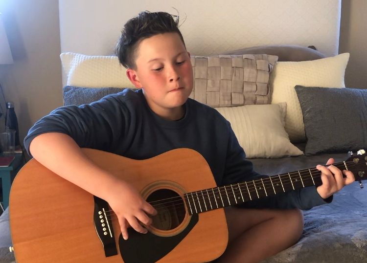Learn Acoustic Guitar With Dave | Small Online Class for Ages 9-18 ...